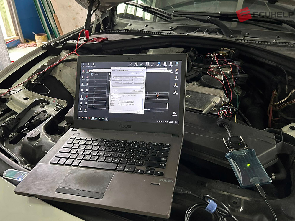 KT200II RW BMW F30 28i N20 2.0T MEVD17.2.4 on Bench-02