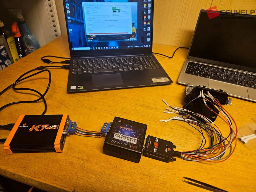 KT200II Bench Read/Write Hyundai i20 1.2 (2015) ME17.9.21-03